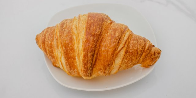 Butter Plain Croissant