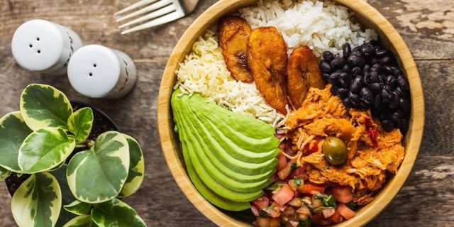 Pulled Chicken Rice Bowl