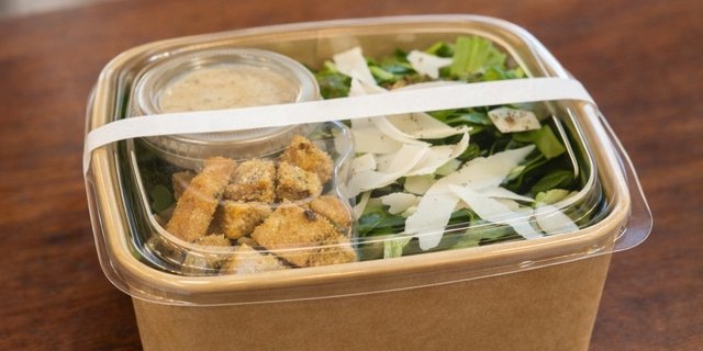 La Caesar Truffle Salad