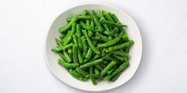 String Beans W/ Garlic