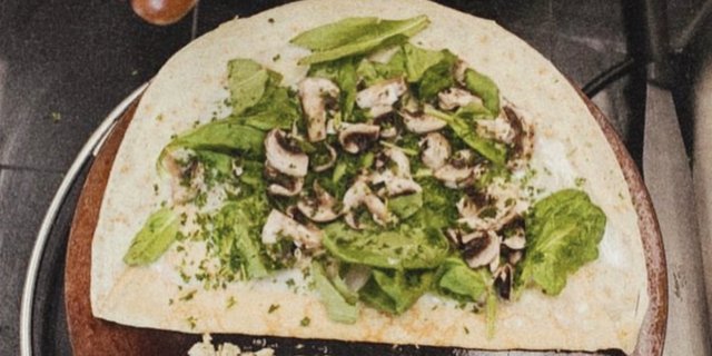 Florentine Crepe by Bon Appetit Creperie