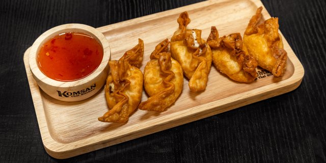 Crab Rangoon