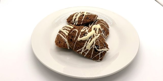 Chocolate Chip Cookie Madeleines