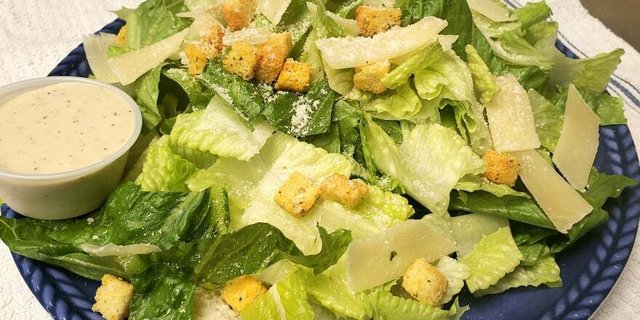 Individual Classic Caesar Salad