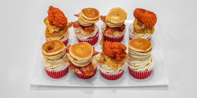 Breakfast Cupcakes