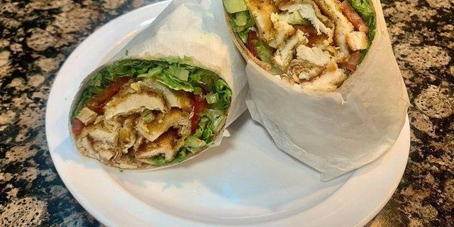 Chicken, Lettuce & Tomato Wrap