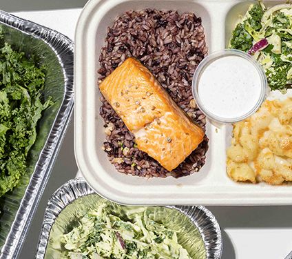 Build-Your-Own Plate Market Spread