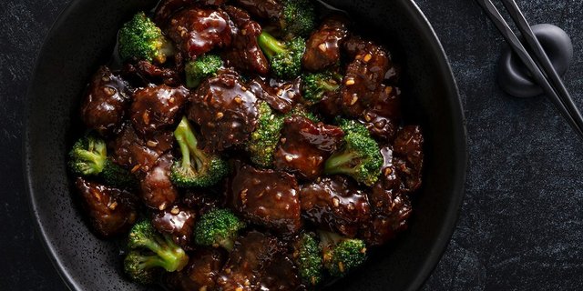 Beef With Broccoli