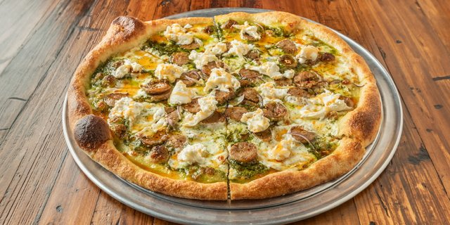 Pesto And Sausage Pie Pizza Package