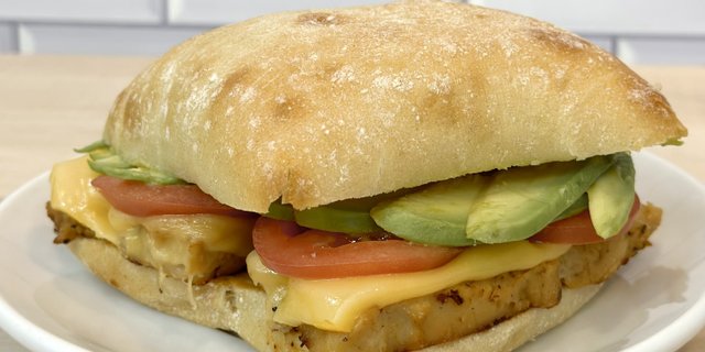 Chili Ranch Chicken Sandwich