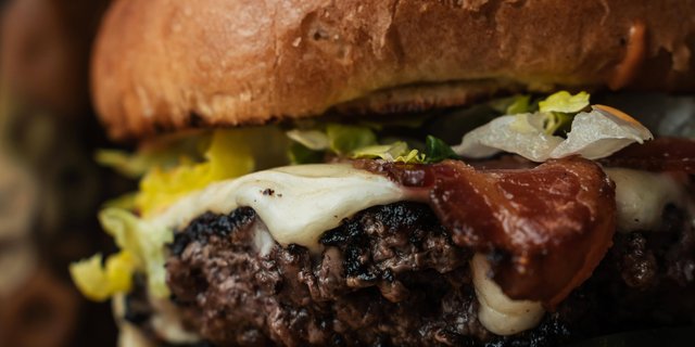 Looney Burger