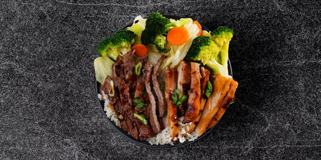 Chicken, Steak & Veggie Bowl