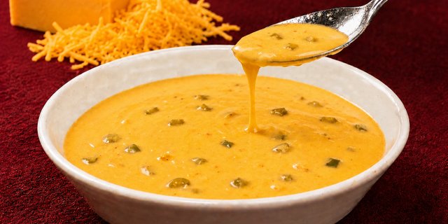 Cheddar w/ Jalapeño Sauce