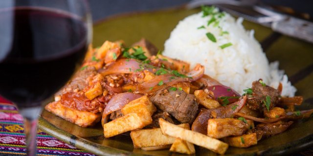 Lomo Saltado