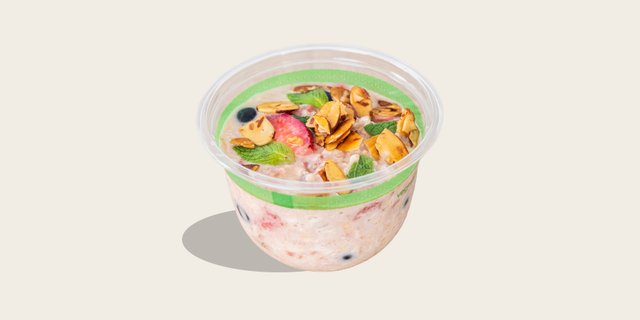 Berry Good Overnight Oats