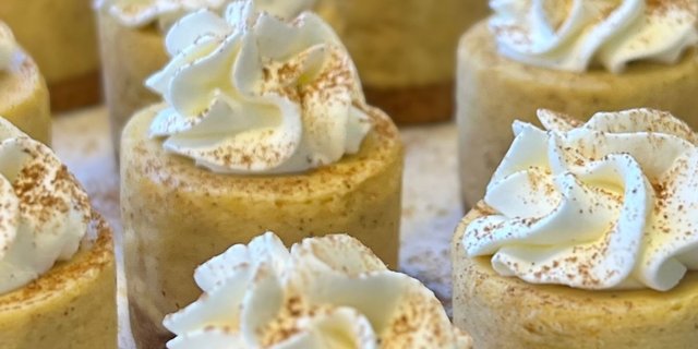 Chills Gourmini Cheesecakes (Fall Flavors)