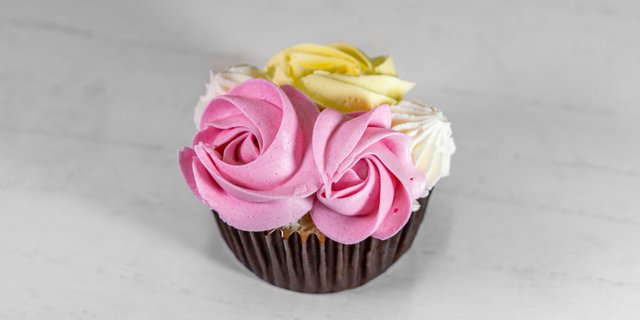 Classic Vanilla Cupcake