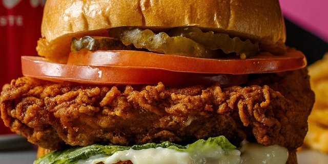 Crispy Chicken Sandwich Platter