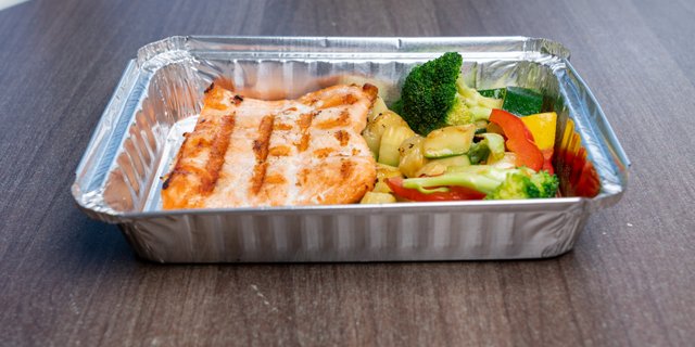 Salmon w/ Mixed Vegetables