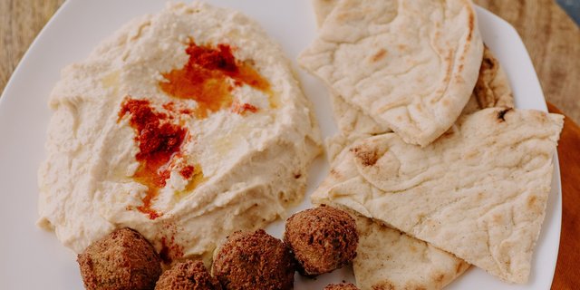 Hummus & Pita