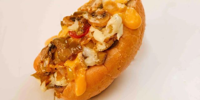 6" Veggie Cheesesteak