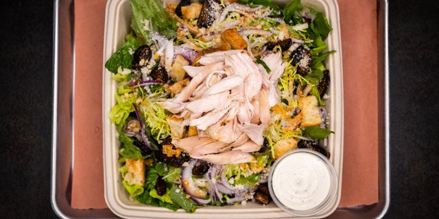 Traditional Caesar Salad Boxed Meal
