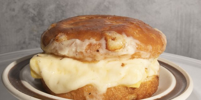 Egg & Cheese Sandwich