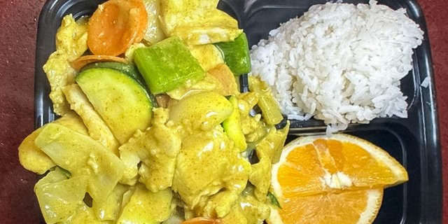 Curry Chicken Rice Box