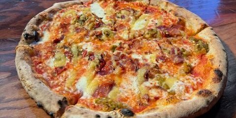 Mahalo-Rado Pizza