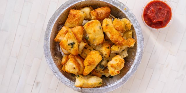 Jalapeno Cheddar Knots