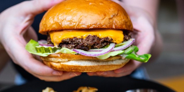 Double Dirdie Burger