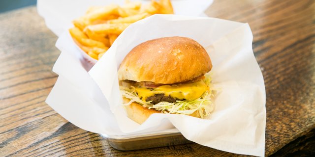 Gluten-Free Classic Burger