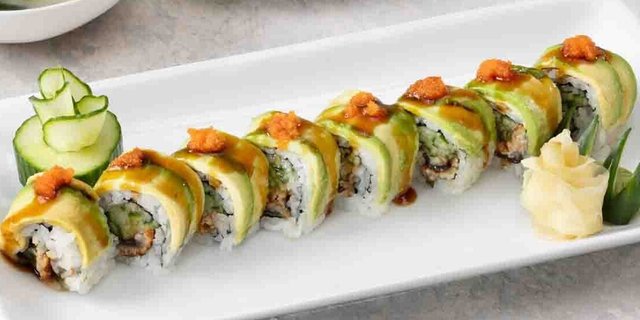 Green Dragon Roll