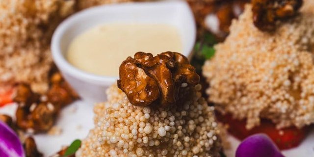 Honey Walnut Prawns