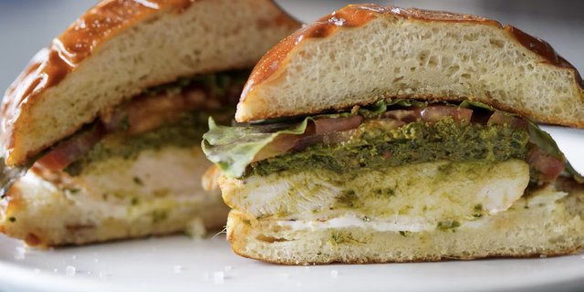 Grilled Pesto Chicken Sandwich Tray