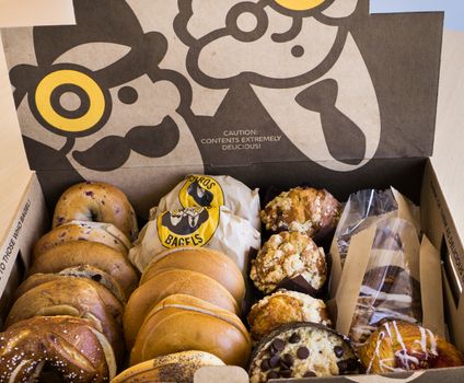 Mixed Bagels & Sweets Nosh Box