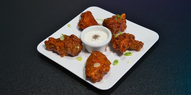 Half-Tray Breaded Wings