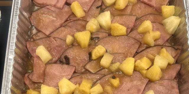 Pineapple Glazed Ham Tray