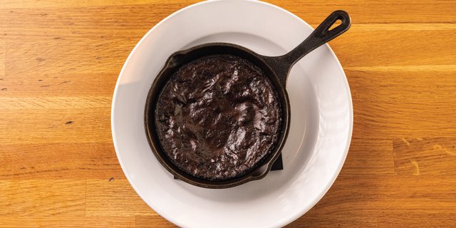 Skillet Baked Brownie