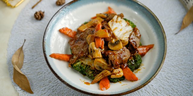 Beef w/ Mixed Vegetables