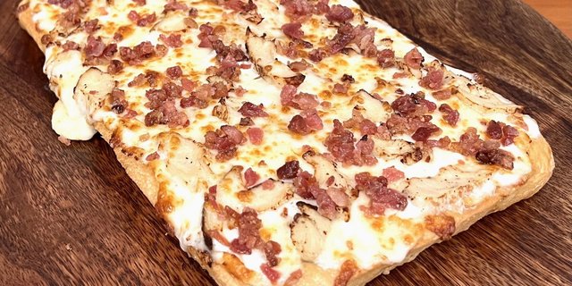 Chicken Bacon Ranch Pizza