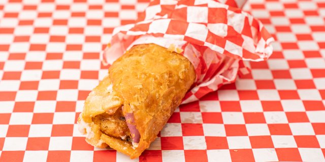 Chicken Garlic Mayo Roll