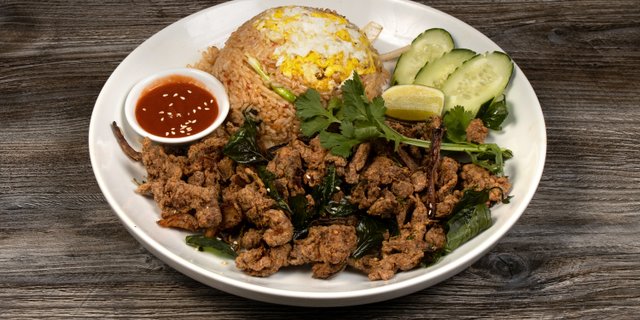 Thai Herbal Sriracha Fried Rice