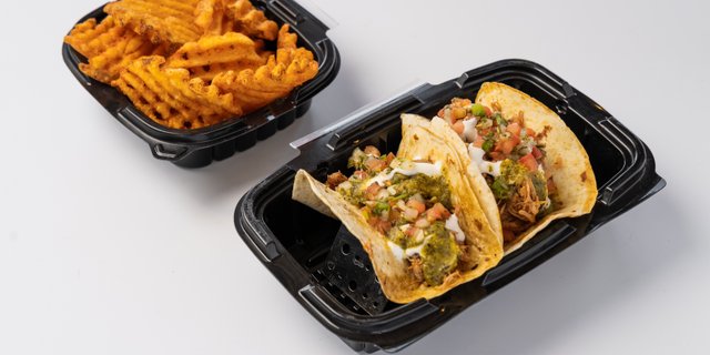Dos Tacos Boxed Lunch