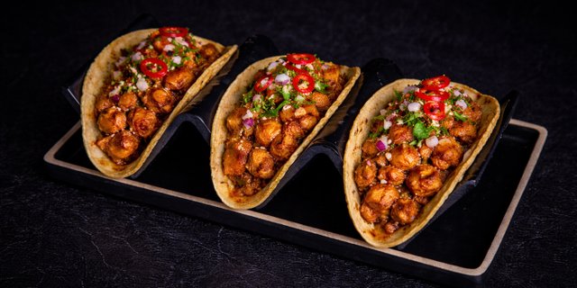 Chicken Vindaloo Tacos