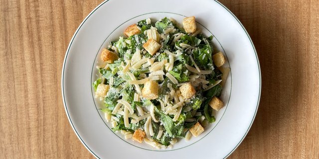 Chicken Caesar Salad Box