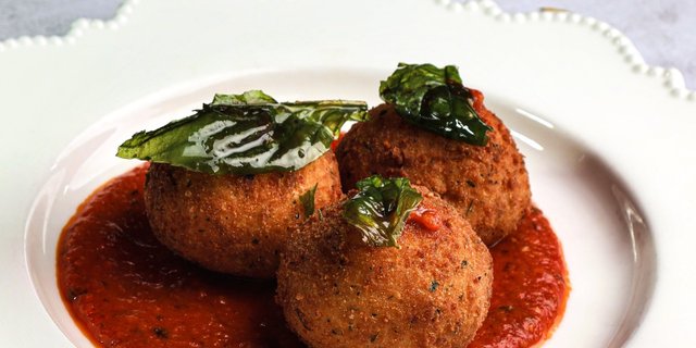 Sicilian Arancini Tray