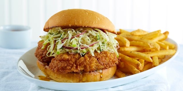Crispy Chicken Sandwiches & Sides Package
