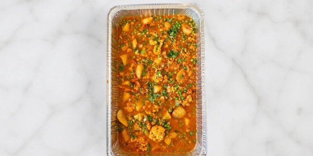 Aloo Gobi Mattar Tray