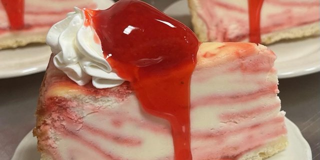Strawberry Shortcake Cheesecake